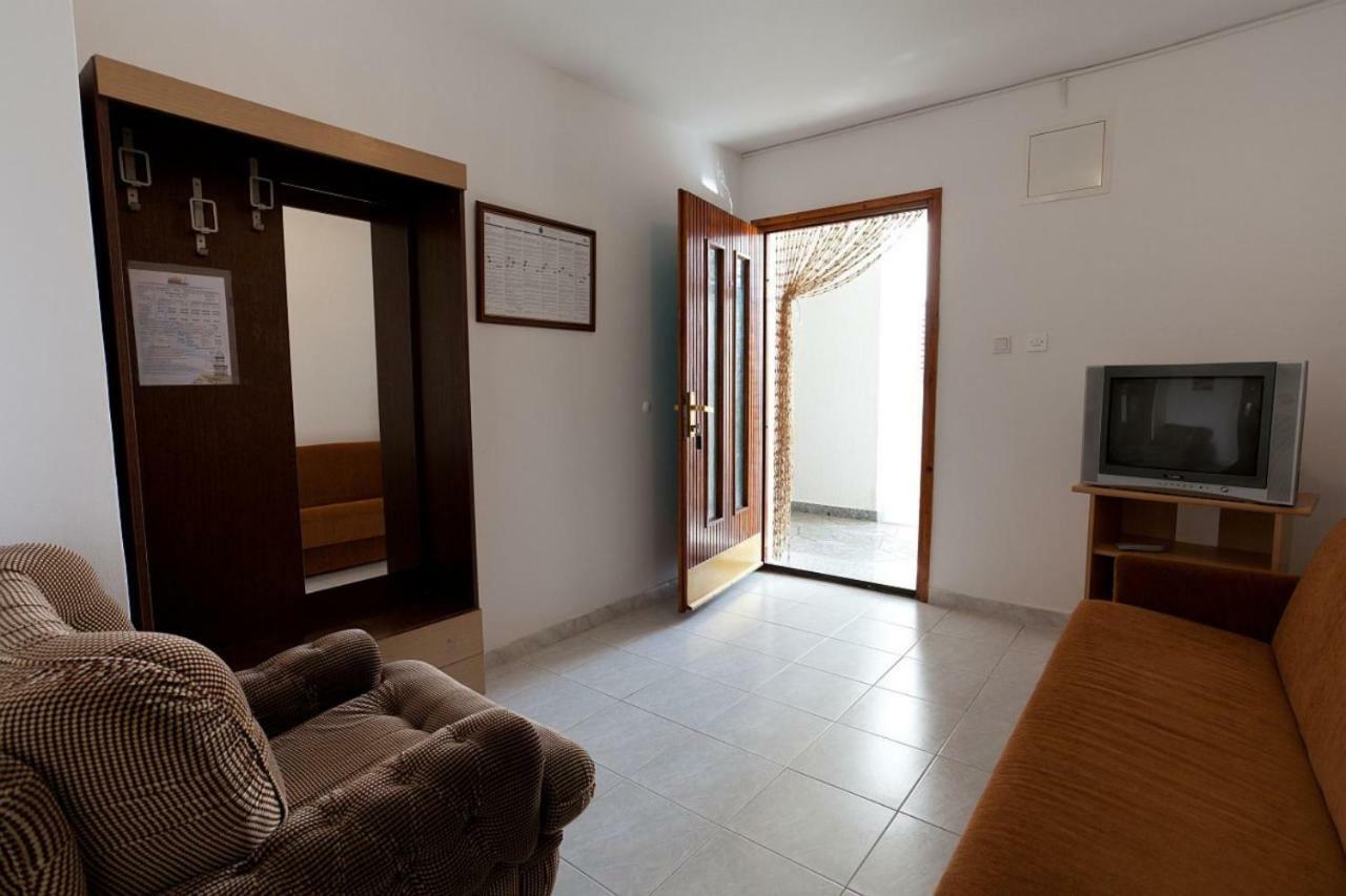 Karagic Apartment Krk Town Bagian luar foto