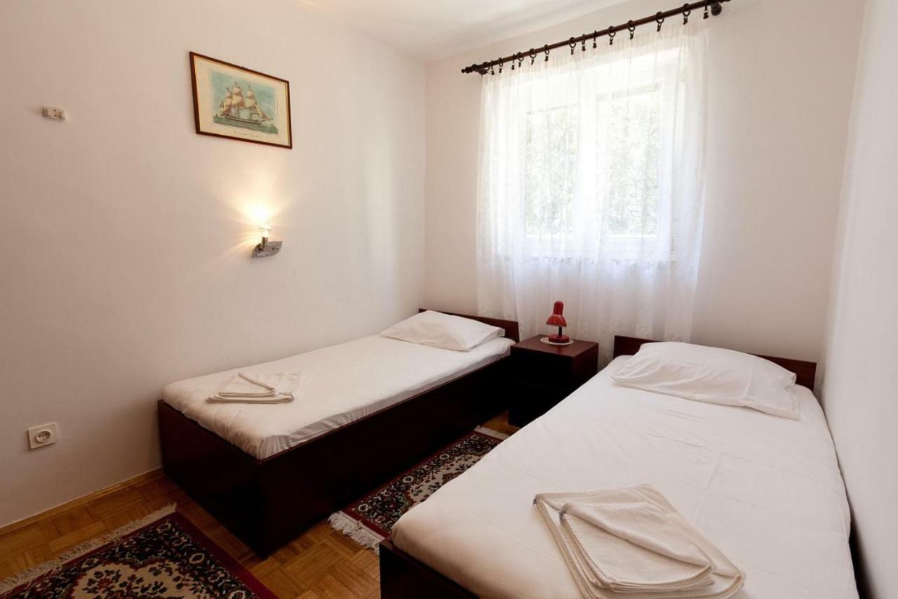 Karagic Apartment Krk Town Bagian luar foto